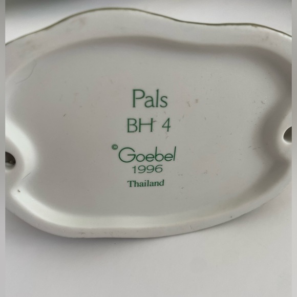 Berta Hummel “Pals” Figurine by Goebel 1996 - Picture 3 of 3